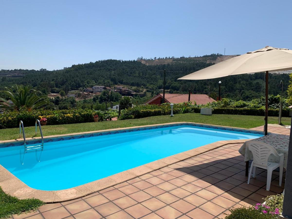 Casa Tarrio Con Piscina - Santiago De Compostela Βίλα Boqueixon Εξωτερικό φωτογραφία