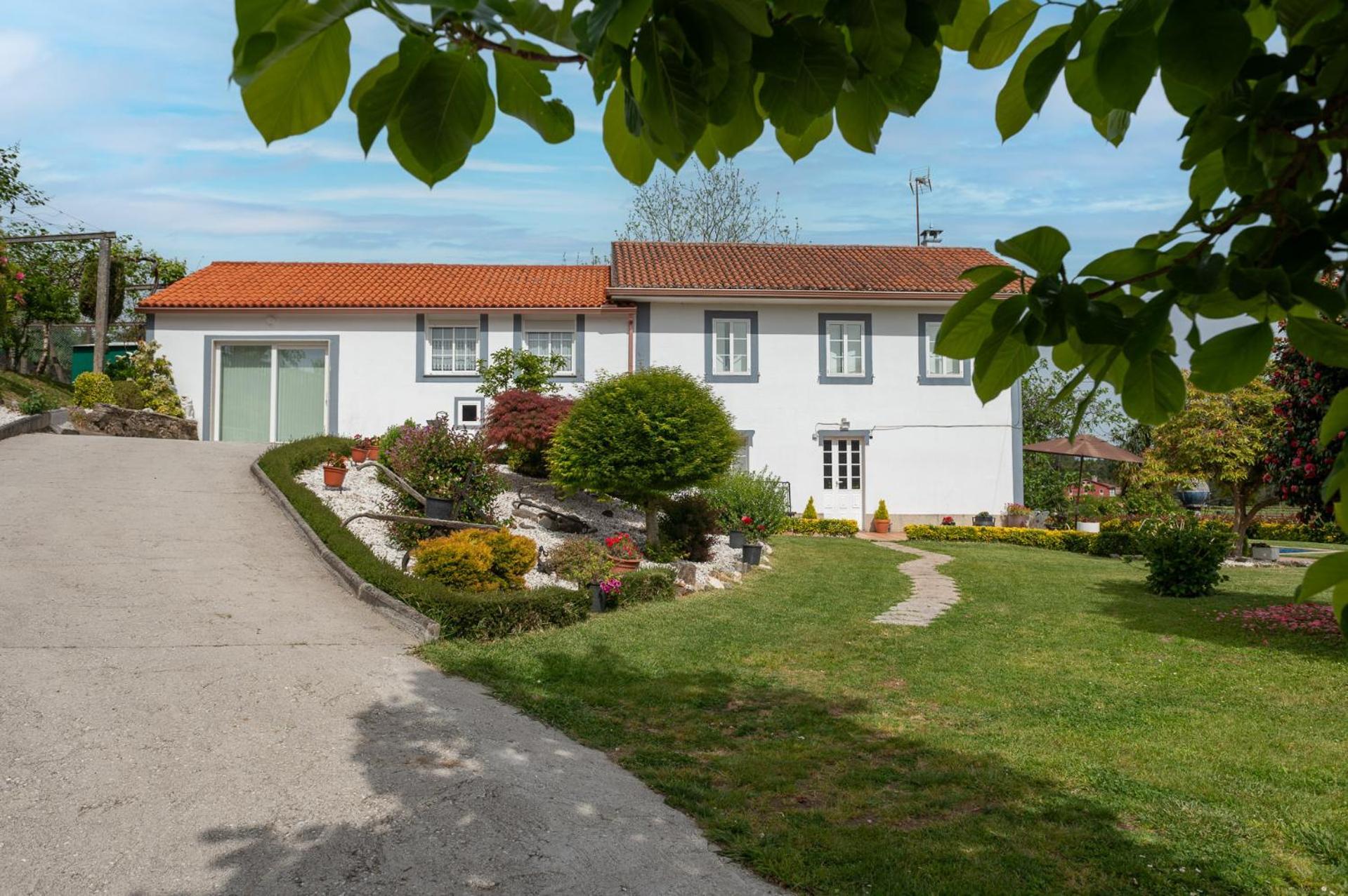Casa Tarrio Con Piscina - Santiago De Compostela Βίλα Boqueixon Εξωτερικό φωτογραφία